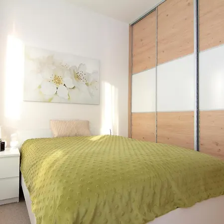 - Baltycka Apartment *